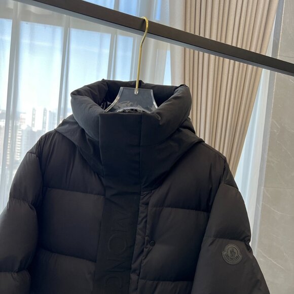 Moncler Black Down Jacket - Picture 5 of 9